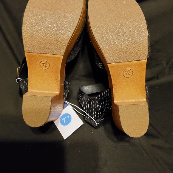 New Women's Marcia Jet Black and Silver heels - Picture 5 of 5